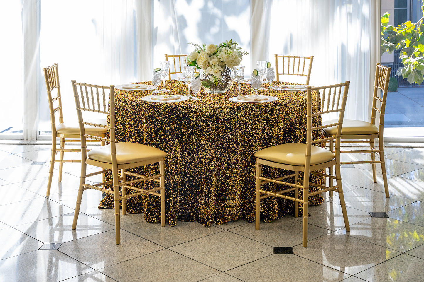 120" Round Sequin on Velvet Tablecloth - S-Gold